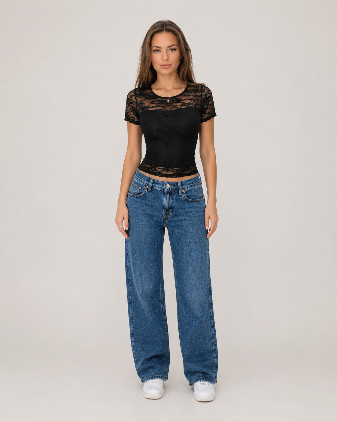 Millie Romance Cropped Scalloped Lace Top - Black